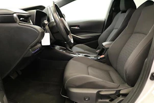 Fahrzeugbild SUZUKI Swace 1.8 Compact Top Hybrid