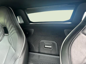 https://vehicle.imgix.net/4266283/f0e38c97-249c-4a7a-ad2d-43301b49e220.jpg