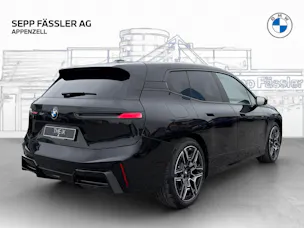 BMW iX xDrive60