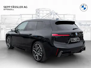 BMW iX xDrive60