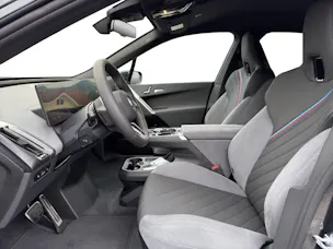BMW iX xDrive60