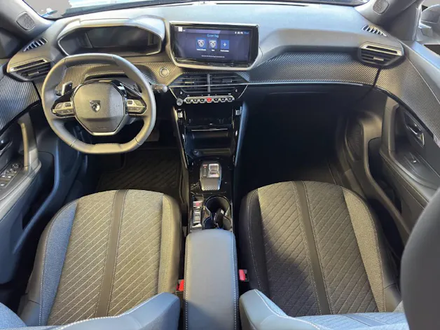 Peugeot 2008 1.2 Hybrid 145 Allure Premium