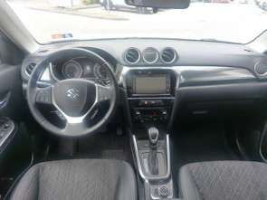 Fahrzeugbild SUZUKI Vitara 1.5 Compact Top Hybrid 4x4 / inkl. 4 Alu- Winterräder