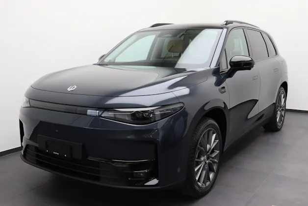 Leapmotor C10 EV AWD inkl Anhängerkupplung