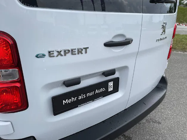 Peugeot e-Expert Kaw. Standard 75 kWh Premium