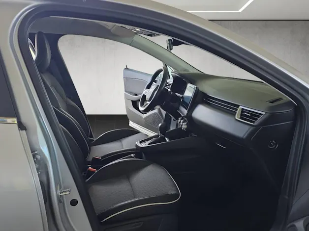 Renault Clio 1.0 TCe Intens CVT