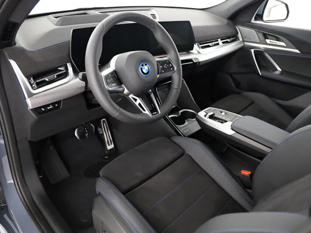 BMW iX2 30 xDrive