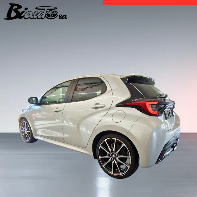 Toyota Yaris 1.5 VVT-i HSD GR Sport