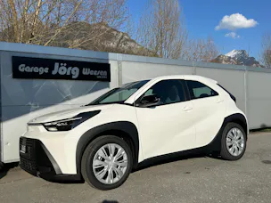 Toyota Aygo X 1.5 VVT-i HSD Comfort