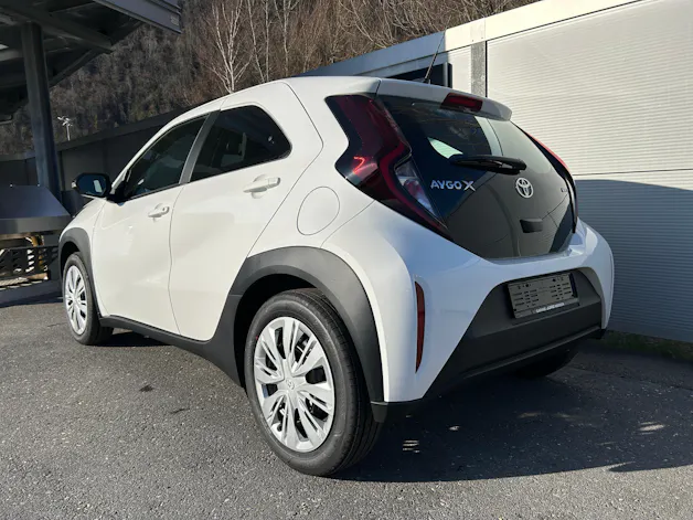 Toyota Aygo X 1.5 VVT-i HSD Comfort