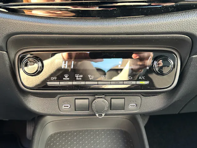 Toyota Aygo X 1.5 VVT-i HSD Comfort