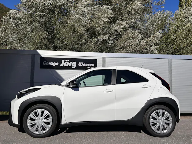 Toyota Aygo X 1.5 VVT-i HSD Comfort
