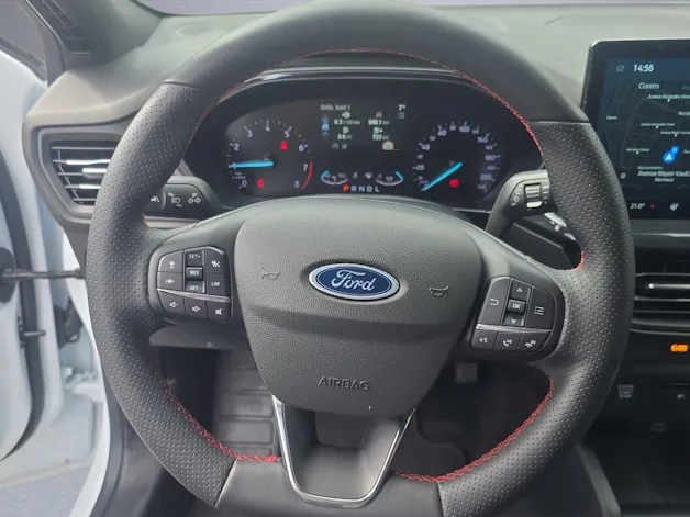 Ford Focus Station Wagon 1.0i EcoB ST-Line