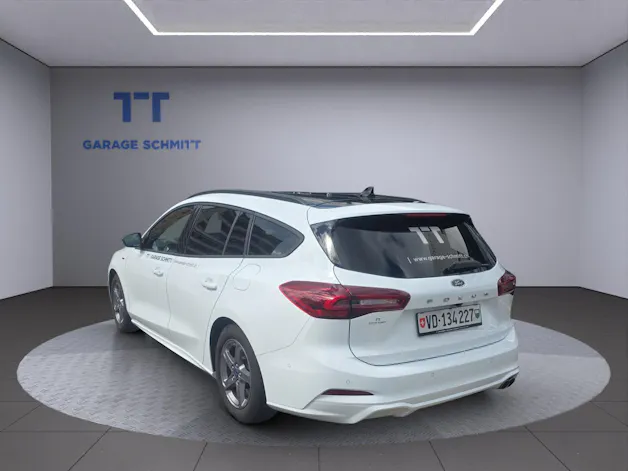 Ford Focus Station Wagon 1.0i EcoB ST-Line