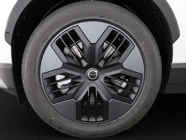 Volvo EX30 CC E60 Twin Performance AWD