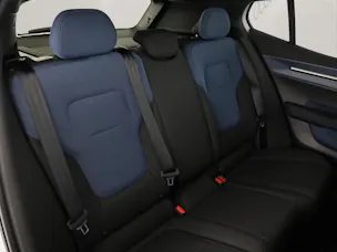 Volvo EX30 CC E60 Twin Performance AWD