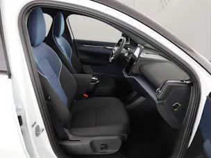 Volvo EX30 CC E60 Twin Performance AWD