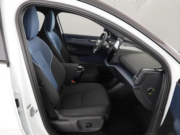 Volvo EX30 CC E60 Twin Performance AWD