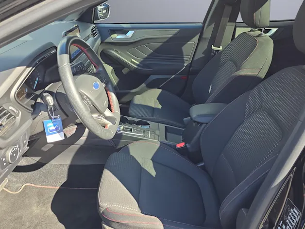 Ford Focus Station Wagon 1.5i EcoB SCTi 150 ST-Line
