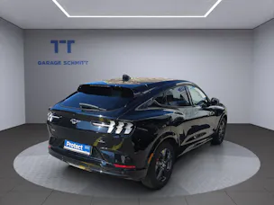 Ford Mustang Mach-E Standard AWD