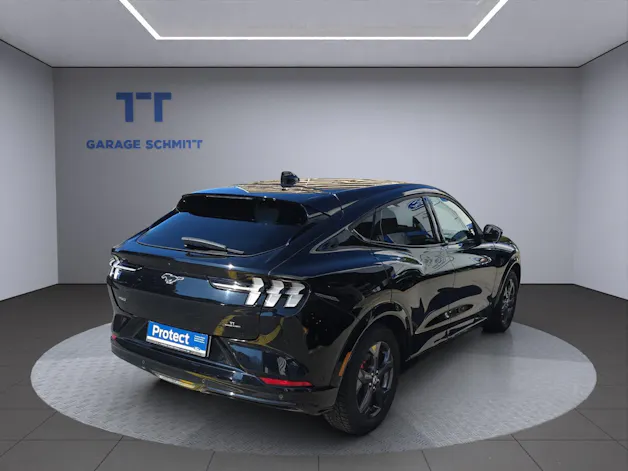 Ford Mustang Mach-E Standard AWD