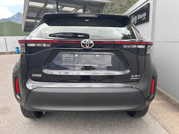 Toyota Yaris Cross 1.5 VVT-i HSD Comfort AWD-i