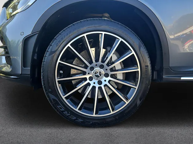Mercedes-Benz GLC 300e Coupé AMG Line 4matic