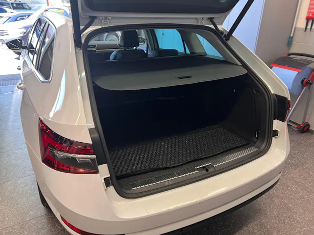 Škoda Superb Combi 2.0 TDI 200 Style 4x4 DSG