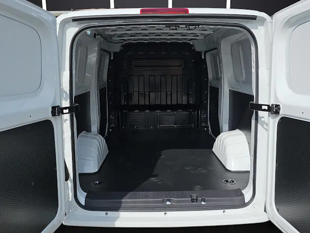 Maxus eDeliver 5 Kaw. E-Motor 64kWh