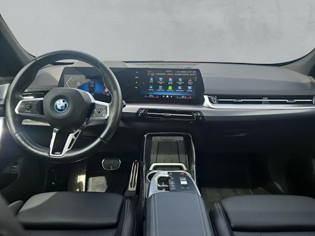 BMW iX1 30 xDrive M Sport Pro (CH) AHK
