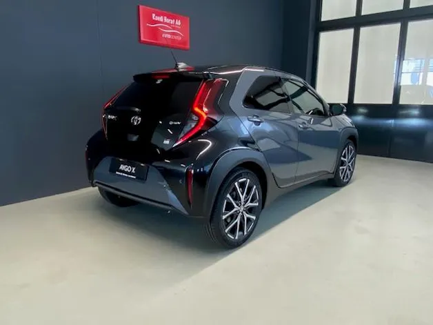 Toyota Aygo X 1.5 VVT-i HSD GR Sport