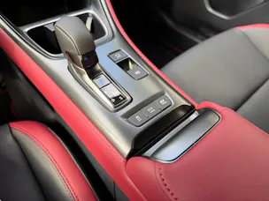Lexus LBX 1.5 Hybrid Vibrant Edition AWD