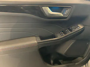 Ford Kuga 2.5 Plug-in Hybrid ST-Line X