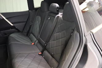 https://vehicle.imgix.net/4267357/0a1cfafc-3a12-443e-b013-df5b06bbbcdb.JPG