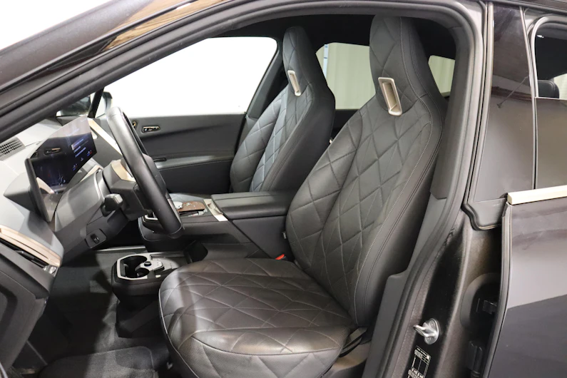 image du véhicule BMW iX