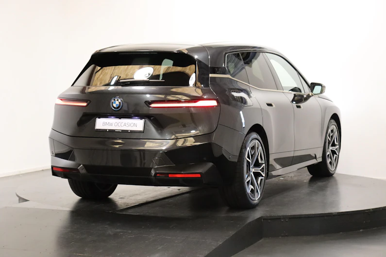 image du véhicule BMW iX