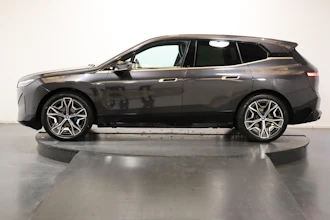 https://vehicle.imgix.net/4267357/cf26be3c-e2c8-409e-a291-46bf5187c25e.JPG