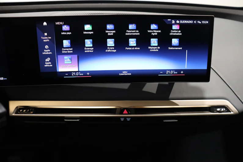 image du véhicule BMW iX
