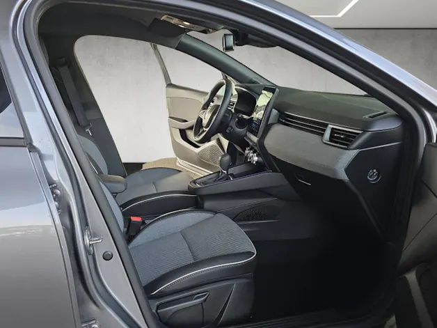 Renault Clio 1.6 E-Tech techno