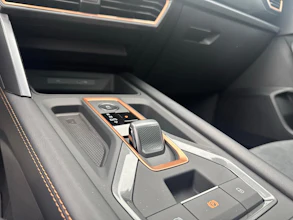 https://vehicle.imgix.net/4267385/349432a0-a11c-4636-af21-bd284fd49915.jpg