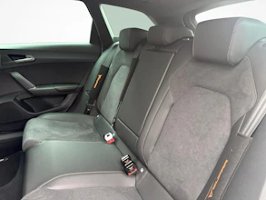 https://vehicle.imgix.net/4267385/9ddfa1eb-ed04-4dd3-8abd-bc53acc72c80.jpg