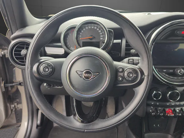 Mini F55 1.5i Cooper
