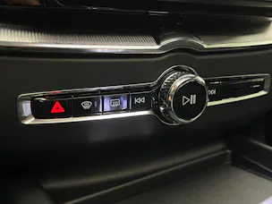 Volvo XC60 2.0 T6 TE Black Edition eAWD