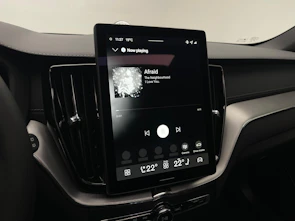 Fahrzeugbild VOLVO XC60 2.0 T6 TE Black Edition eAWD