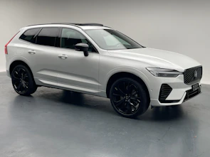 Fahrzeugbild VOLVO XC60 2.0 T6 TE Black Edition eAWD