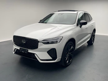 Fahrzeugbild VOLVO XC60 2.0 T6 TE Black Edition eAWD