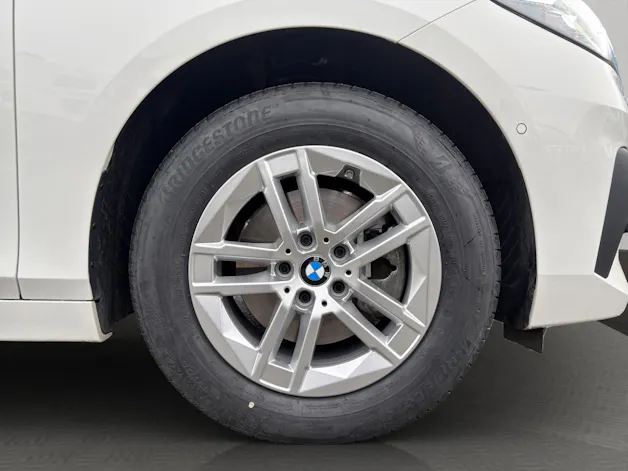 BMW 220i Active Tourer DKG