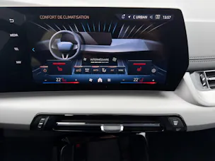 BMW 220i Active Tourer DKG