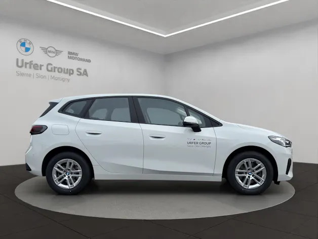 BMW 220i Active Tourer DKG