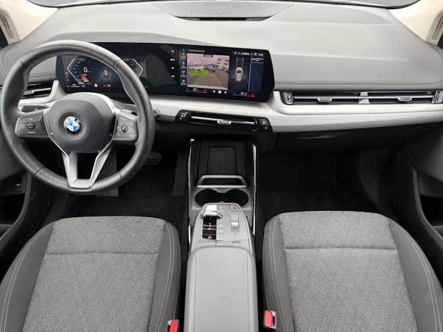 BMW 220i Active Tourer DKG